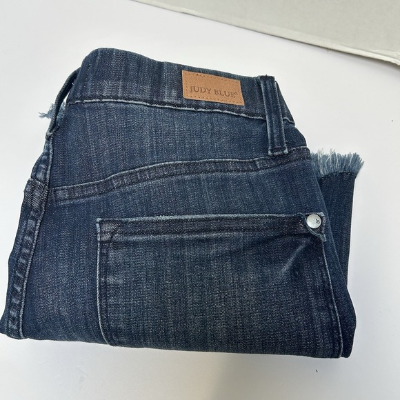 Judy Blue Pants - Judy Blue Hi-Rise Pull On Denim Jean Shorts Tulip Hem Size Medium Style #150199